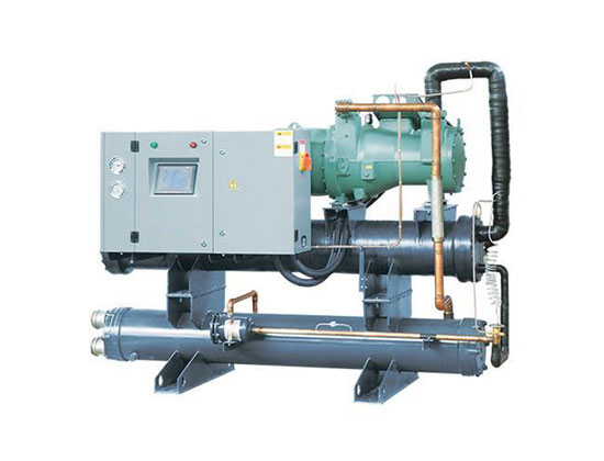 注塑機(jī)輔機(jī)冷水機(jī)為什么要補(bǔ)水